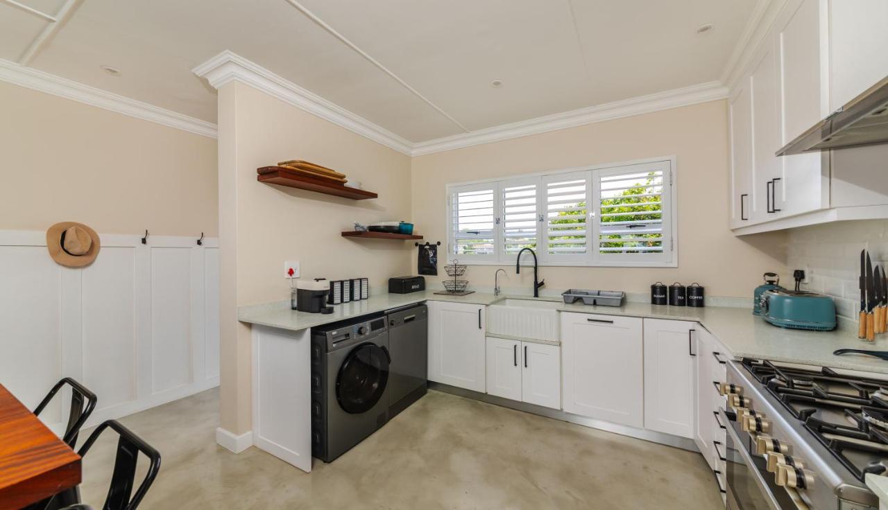 17 Malibu, Beverly Hills Estate Apartment Ballito