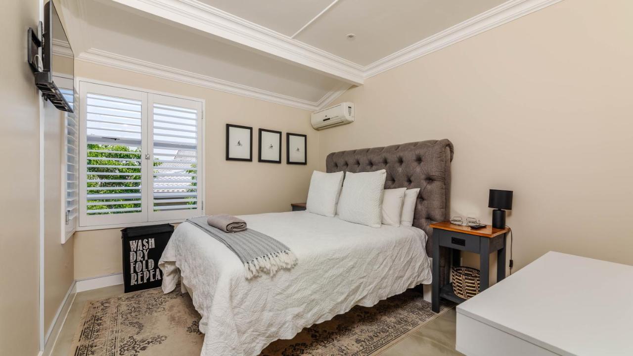 17 Malibu, Beverly Hills Estate Apartment Ballito